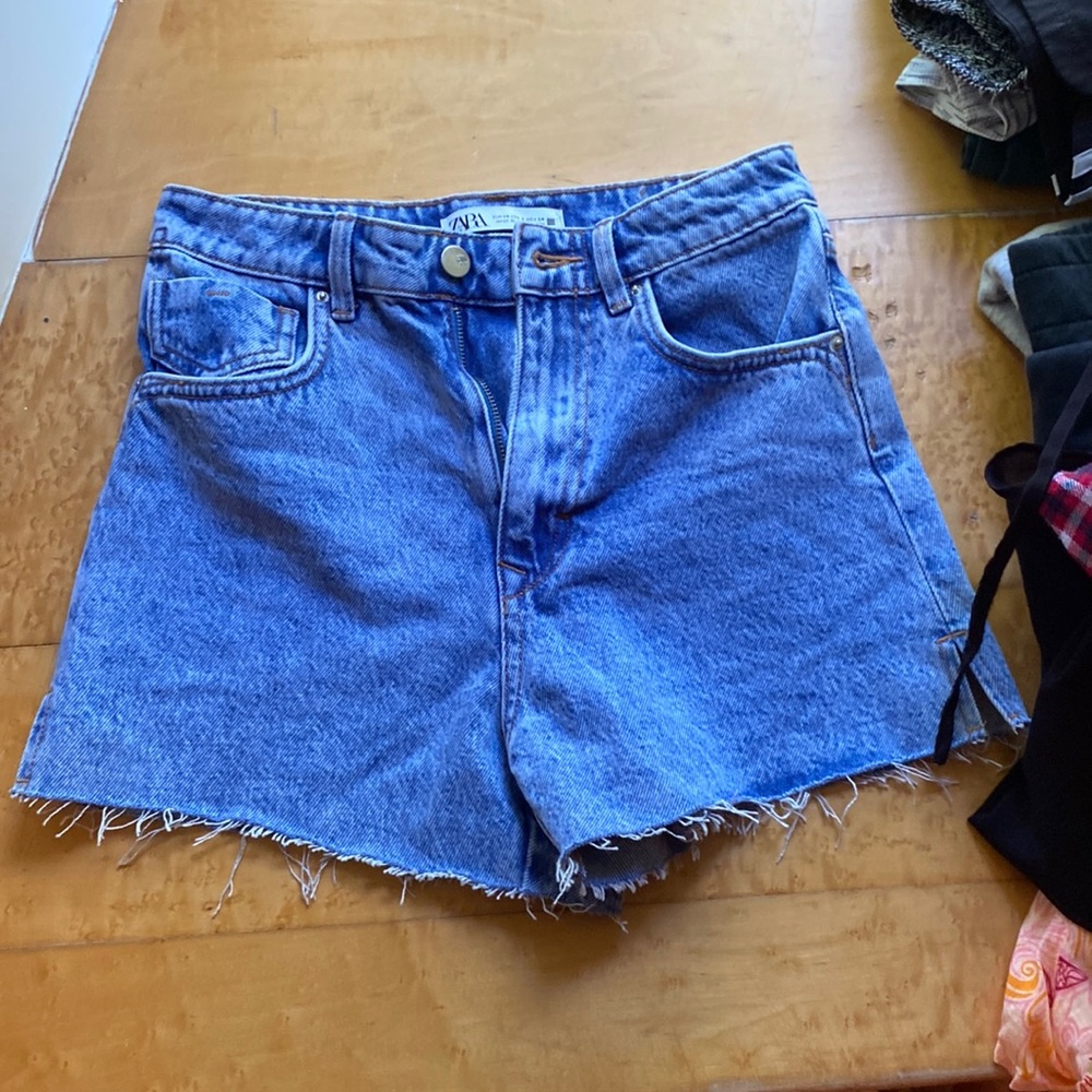 Brand new Zara Jean shorts